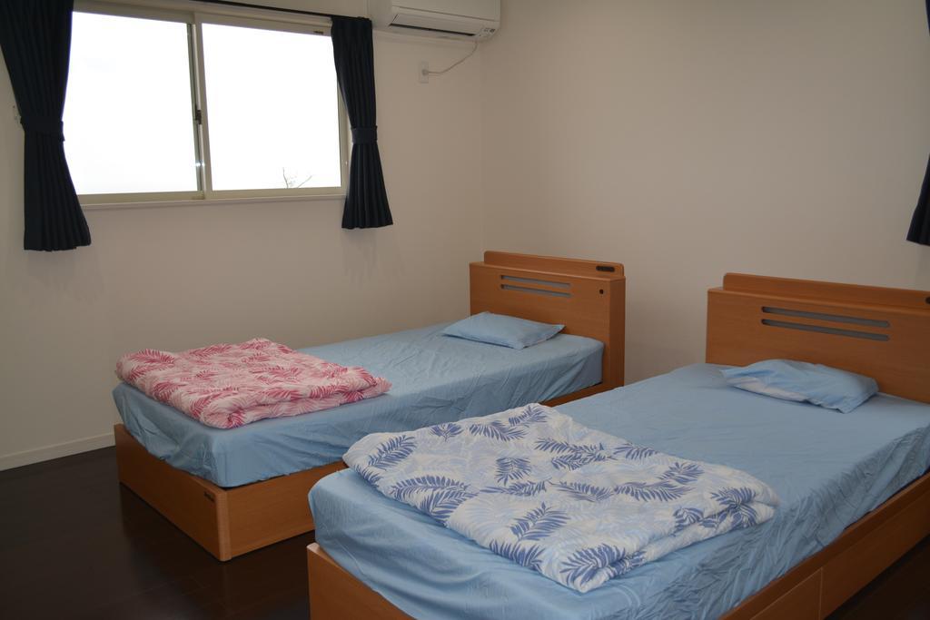 Ryu-A Villa Nakijin Buitenkant foto