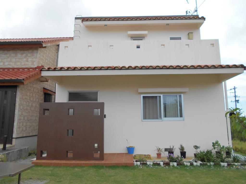 Ryu-A Villa Nakijin Buitenkant foto